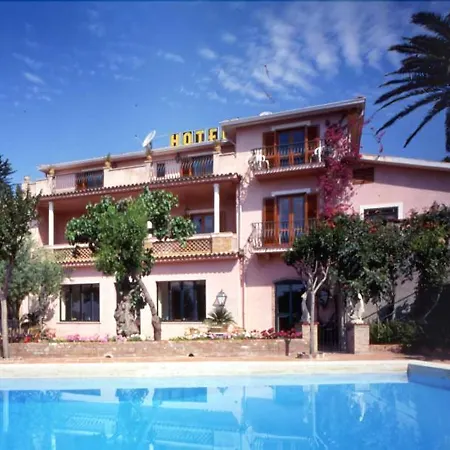 Sirina 4*