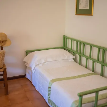 Ξενοδοχείο Sirina 4*